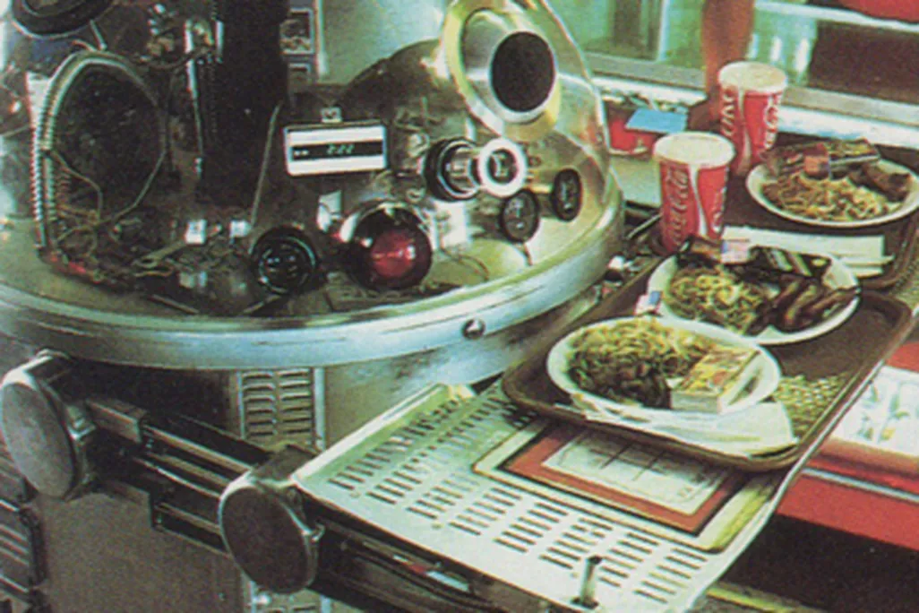Robot server at the Two Panda Deli in Pasadena, California