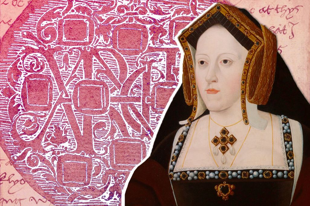 Illustration of Catherine of Aragon in front of the Holbein pendant design