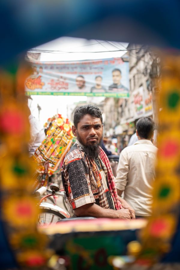 Dhaka tuk-tuk driver, Bangladesh thumbnail