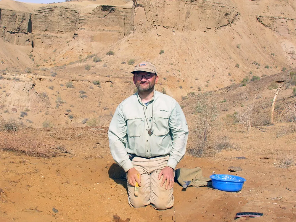 How Do Paleontologists Find Fossils? | At the Smithsonian| Smithsonian  Magazine