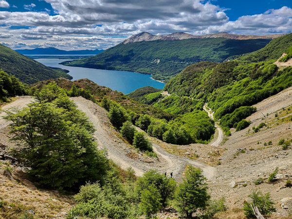 The Curves to Lago Escondido thumbnail