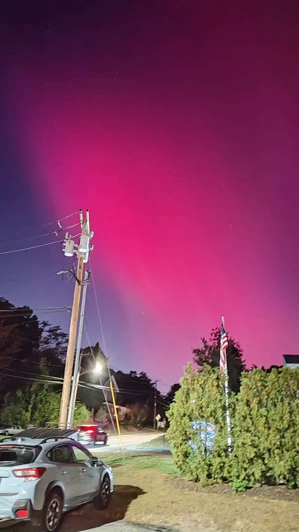 Aurora Borealis in Derby, CT thumbnail