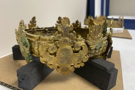 One of the pieces of Cambodian jewelry returned by the estate of antiquities dealer Douglas Latchford