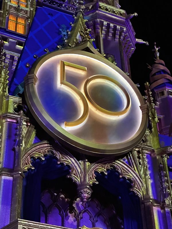 The 50th anniversary seal, Magic Kingdom thumbnail