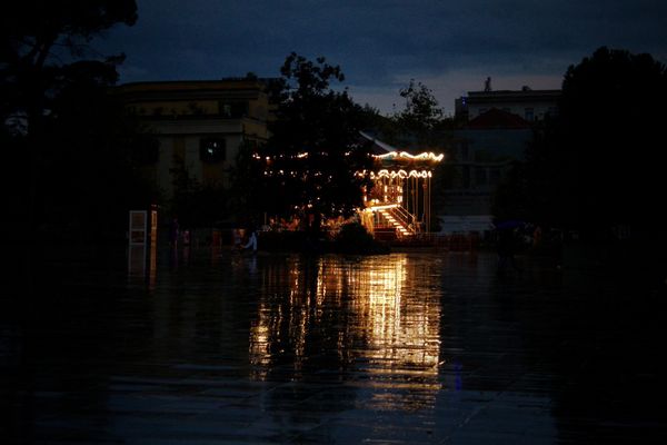 Carousel glowing in a Tiranë night thumbnail