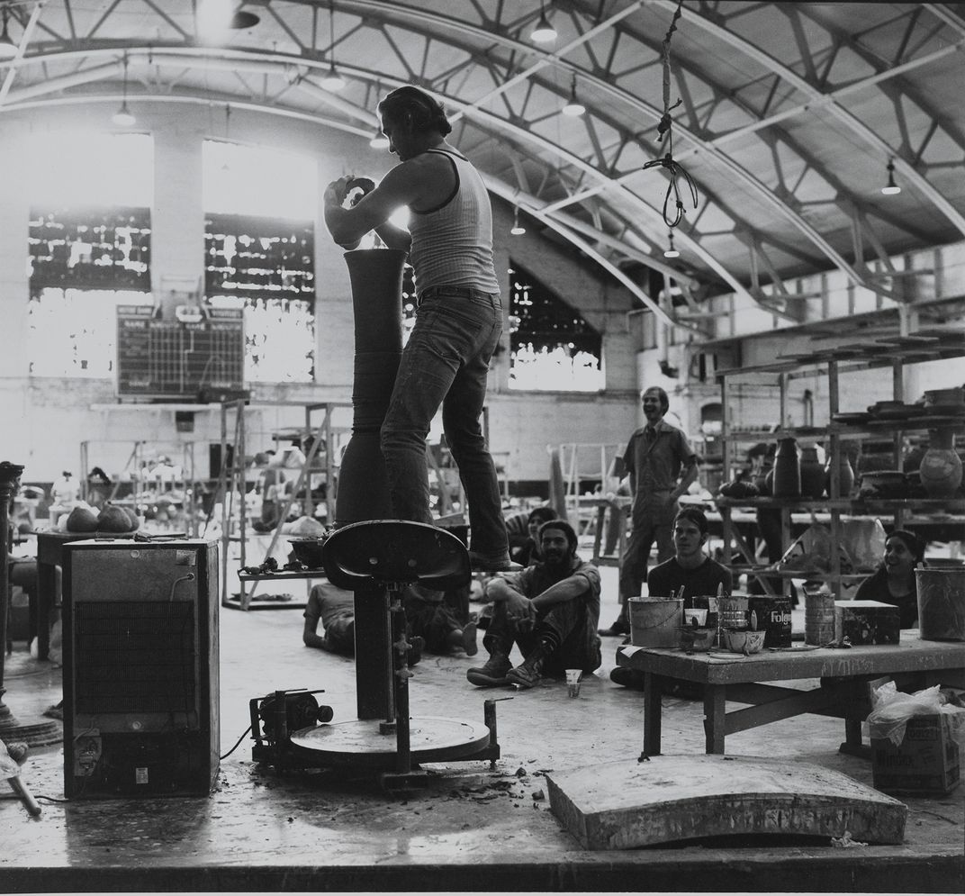 Demonstration of a potter wheel by Don Reitz