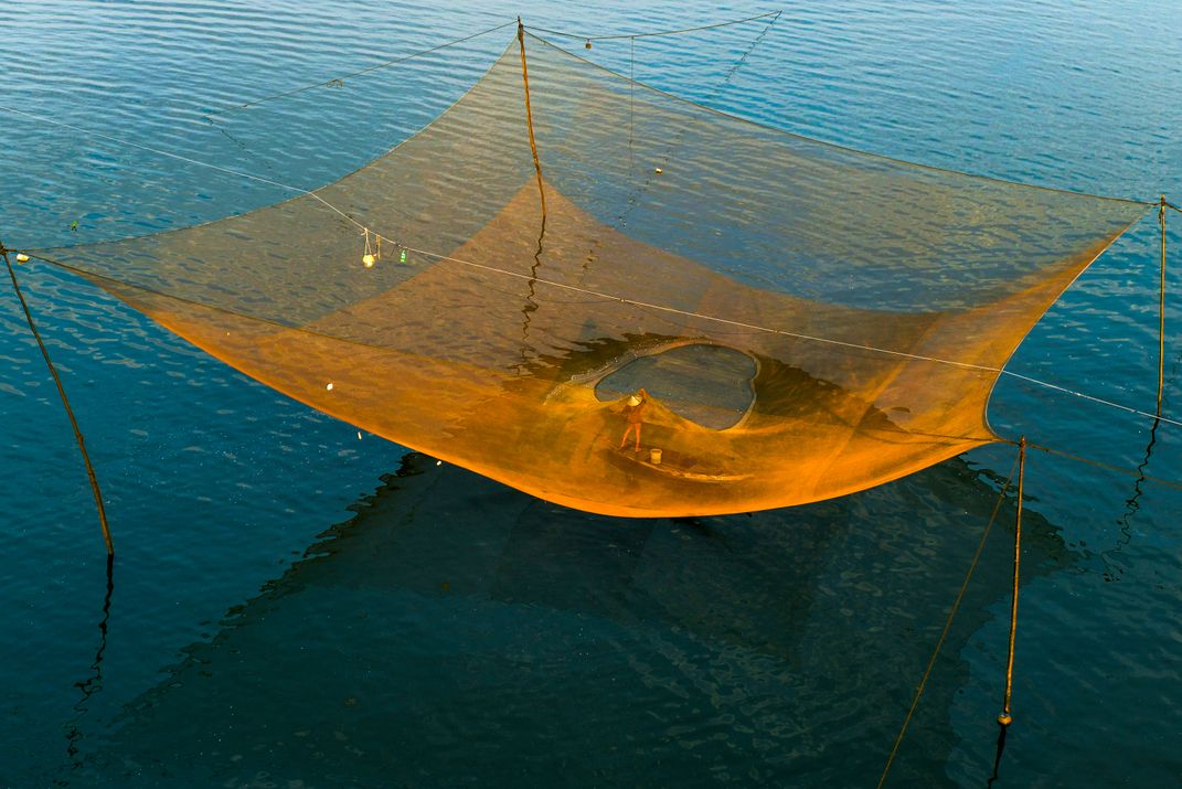 Rớ the huge fishing net, Smithsonian Photo Contest