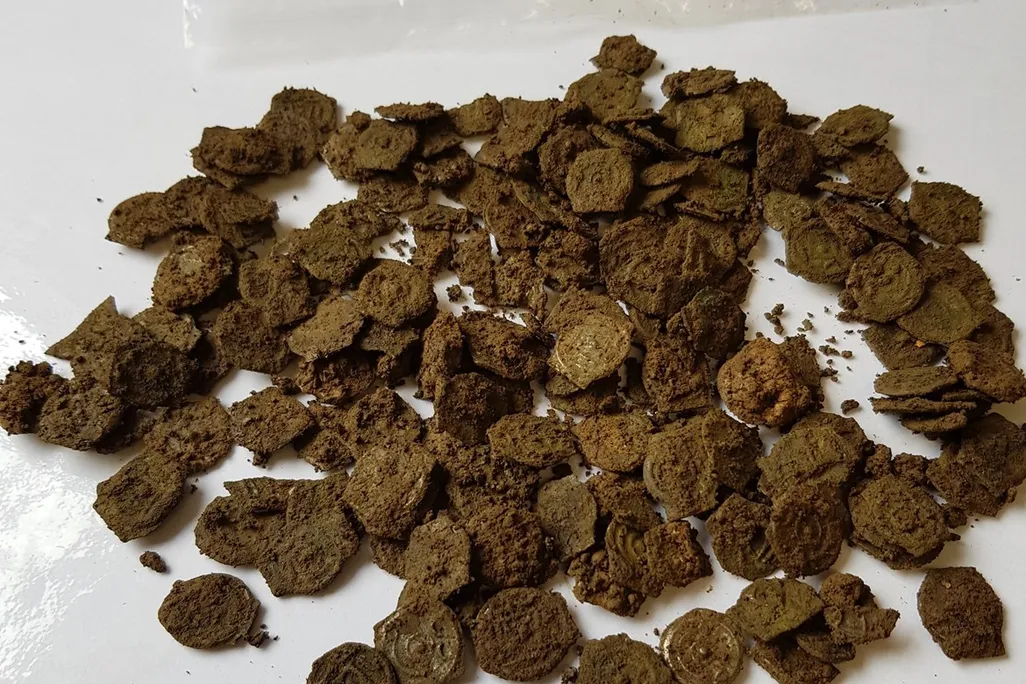 Pile of potins