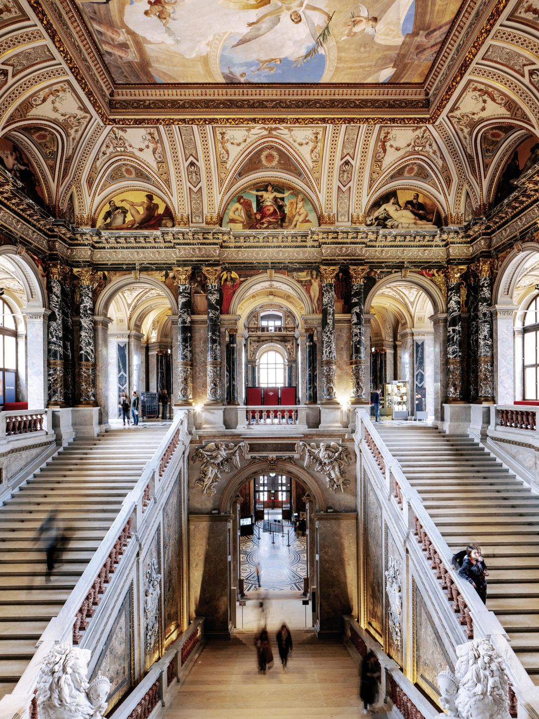 Entry to Vienna's Kunsthistorishces Museum. Credit: Vienna Tourism Bureau / Paul Bauer