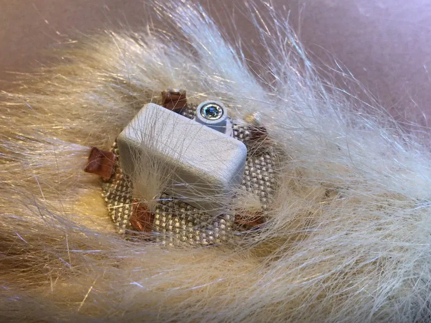 Crimping Device For Polar Bear Fur