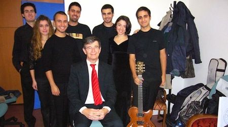 Darius Brubeck with students from Yildiz Technical University, Istanbul, 2007