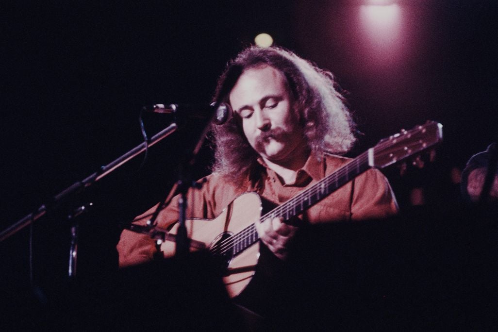 David Crosby playing in Tokyo in December 1975