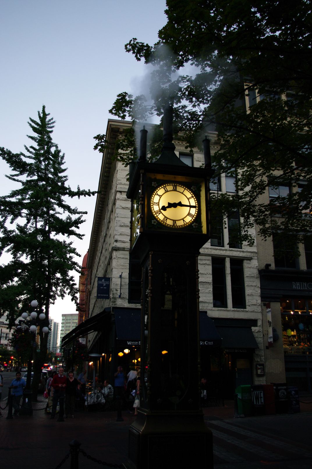 Steam clock in downtown Vancouver Smithsonian Photo Contest