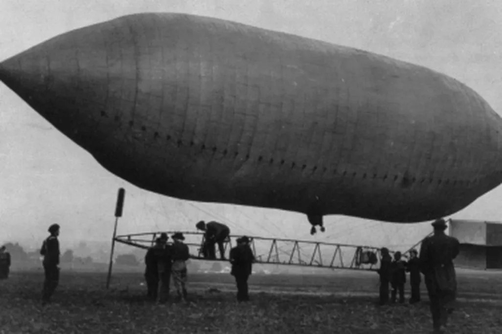 Thomas Scott Baldwin's airship at the St. Louis Exposition