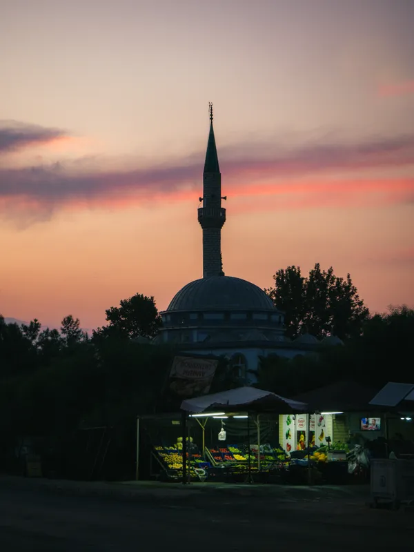 A vegetable stall in front of the mosque thumbnail