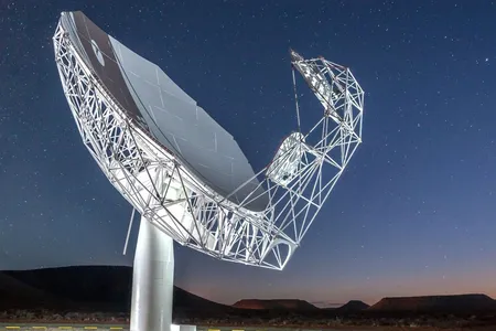 The MeerKAT radio telescope, part of a 64-antenna array located in South&nbsp;Africa, was used in the recent detection of long-wavelength gravitational waves.