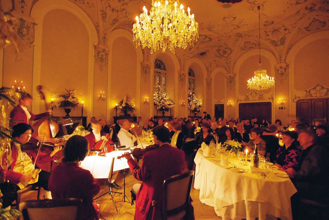 Mozart dinner concert, Salzburg. Credit: Austrian National Tourist Office