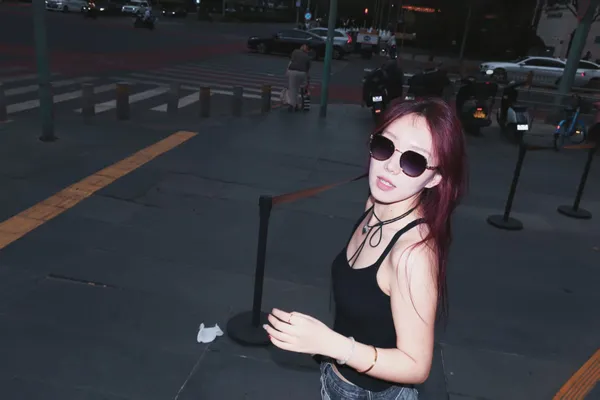 Cool girl in sunglasses thumbnail