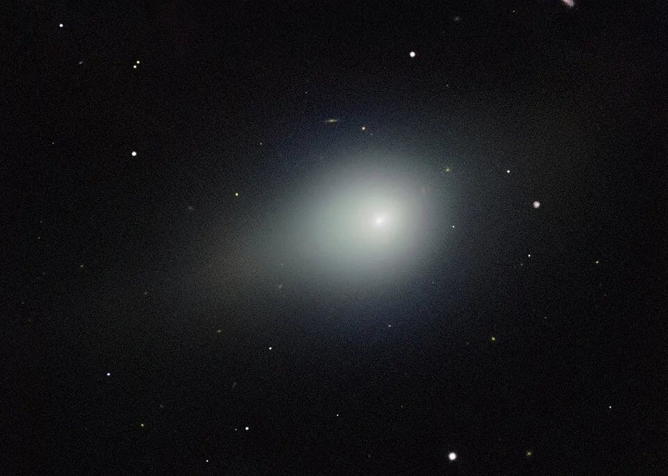 Comet 3I/ATLAS zooming through space surrounded by stars