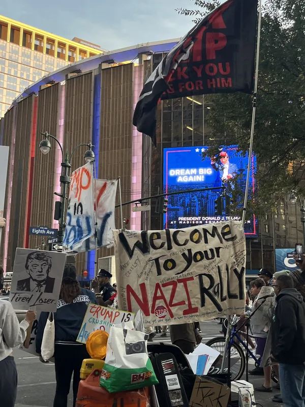 Counterprotests at Trump's Madison Square Garden Rally thumbnail