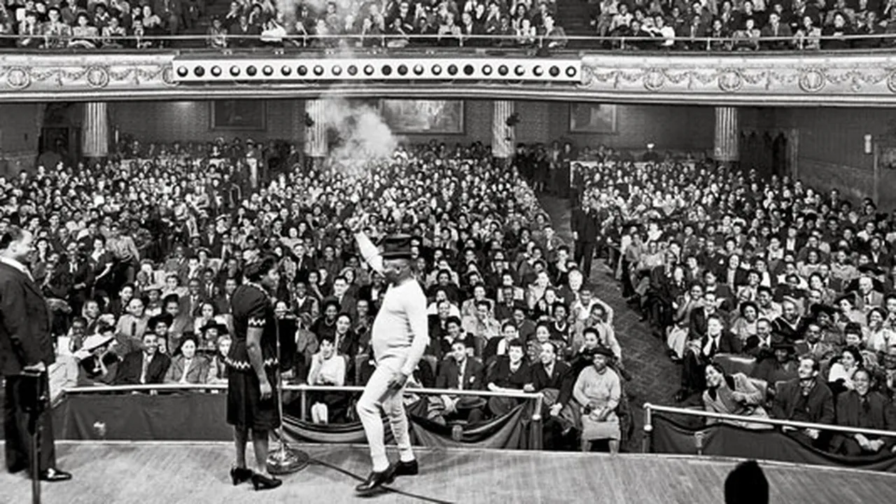Show Time at the Apollo