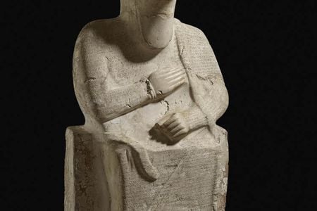 This really old statue has a surprisingly modern tale to tell. 