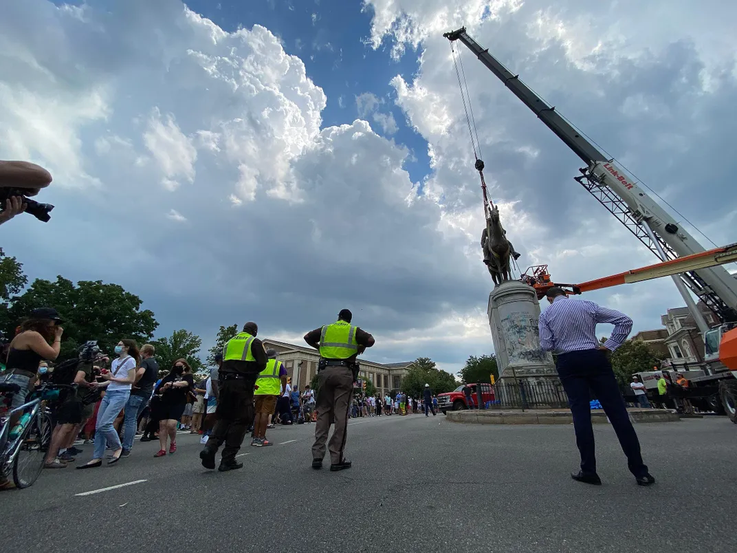 Removal of statue of Stonewall Jackson in June 2020