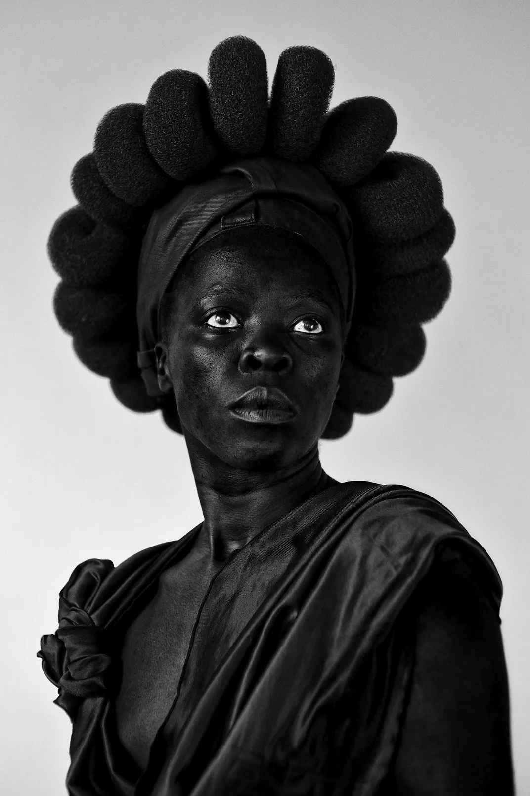 Zanele Muholi, Ntozahke II, (Parktown), 2016, photographic wall mural from digital file sheet