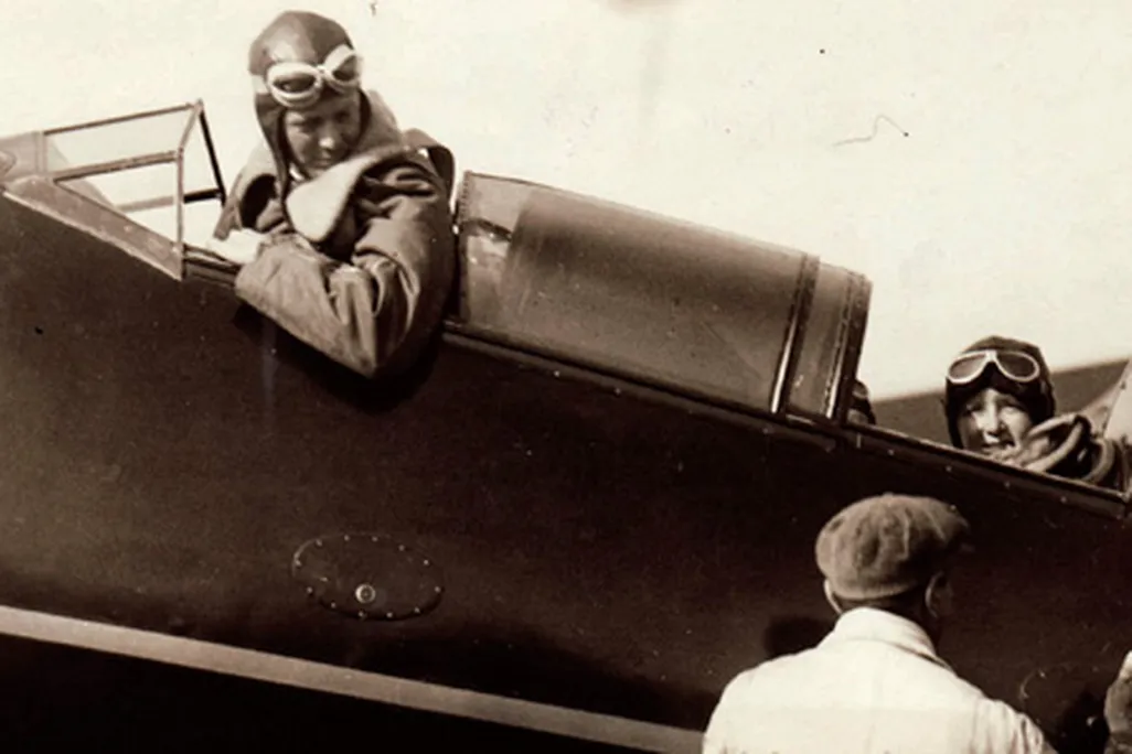 newsreels-flash.jpg