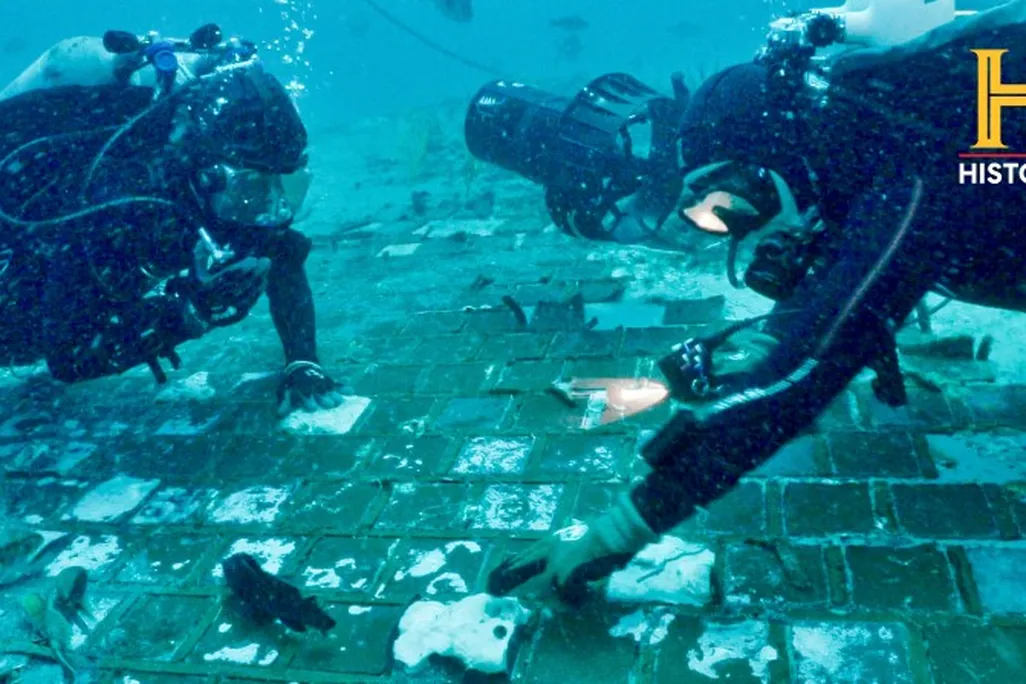 Two divers underwater
