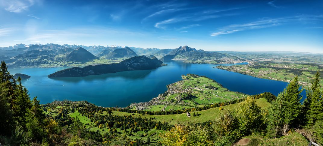 Panoramic view of Lake Lucerne