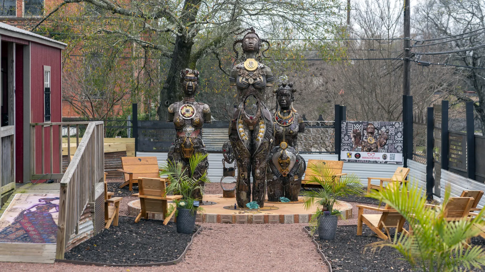 Subjected to Painful Experiments and Forgotten, Enslaved ‘Mothers of Gynecology’ Are Honored With New Monument | Smart News