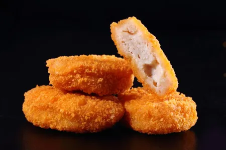At the moment, more than two dozen companies across the world are working to grow beef, chicken and fish in labs. 

