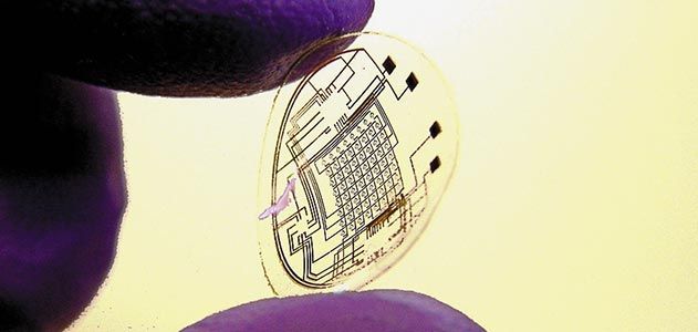 contact lense with computer screen