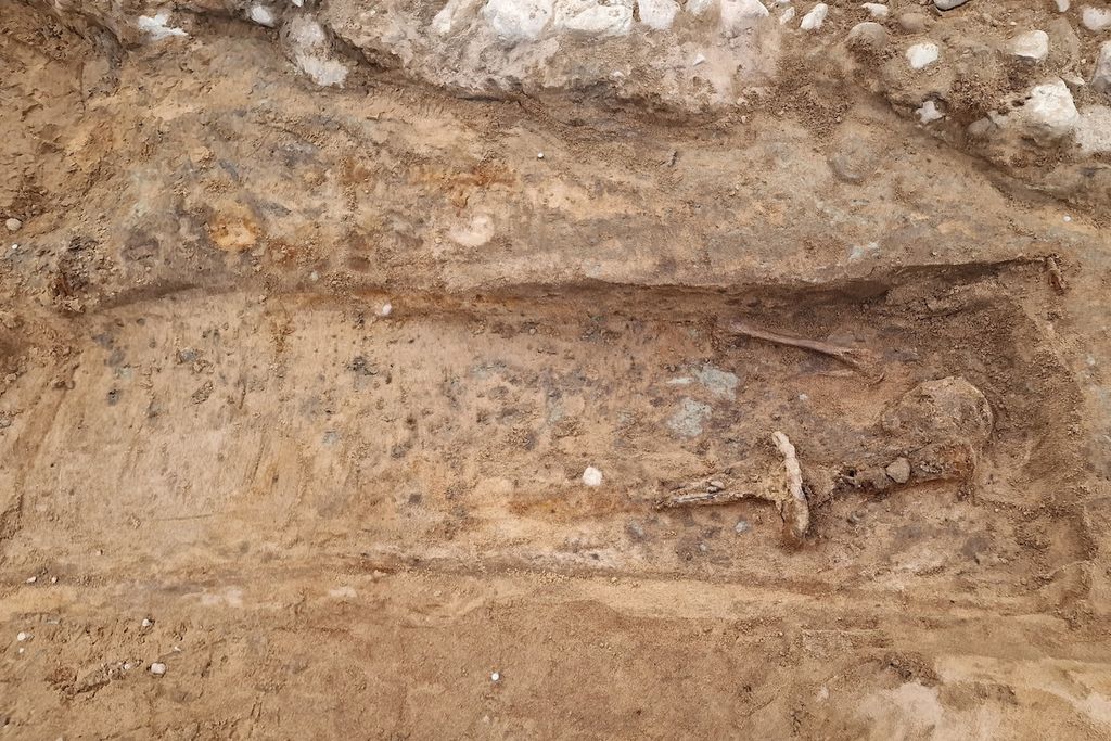 Grave with sword