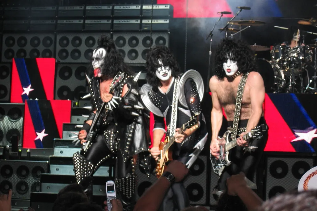 20131017084027kiss.jpg