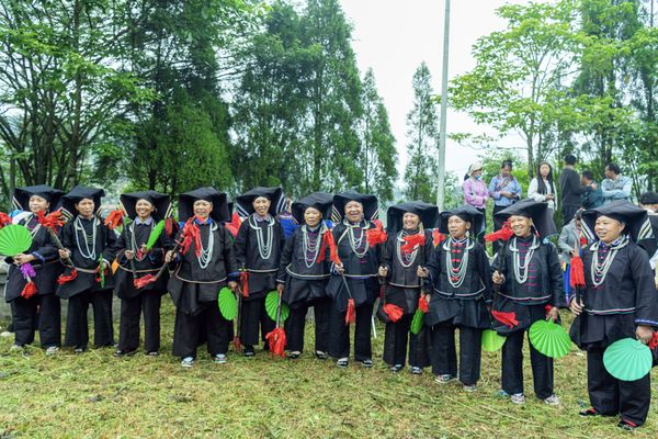 Minority women wearing black clothes thumbnail