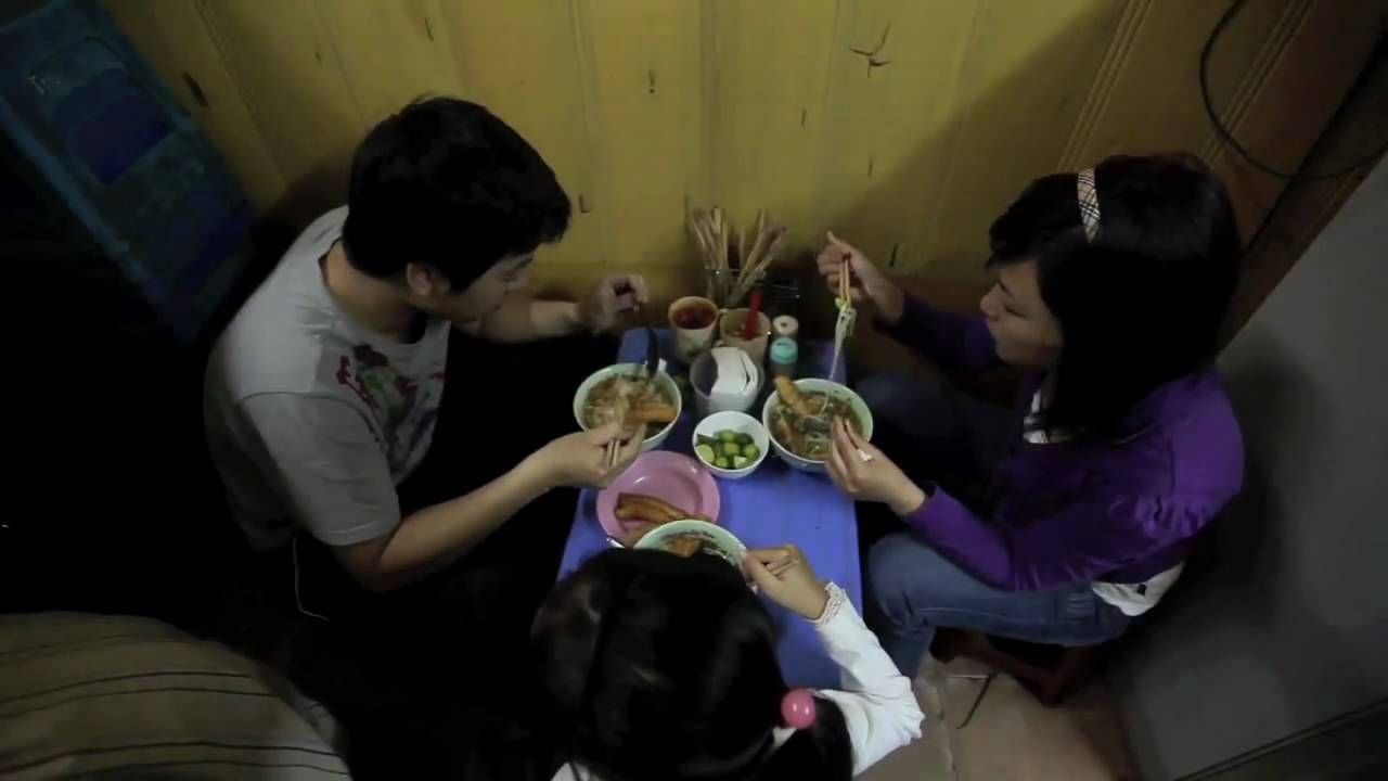 Preview thumbnail for The Sights and Tastes of Hanoi