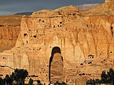Cliff face cavity