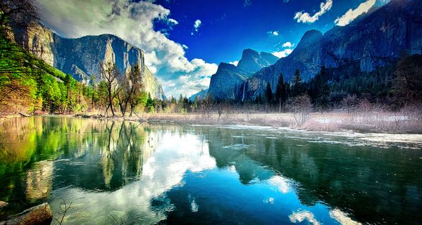 Yosemite Valley Winter Morning thumbnail