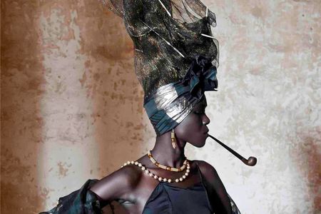 With elaborate coiffures and scarves and ceremonial garb, all the way down to beautifully designed sandals and the tinkling of gold bracelets, Senegalese women usefashion for sociopolitical and economic ends as well as celebrating their own history.


