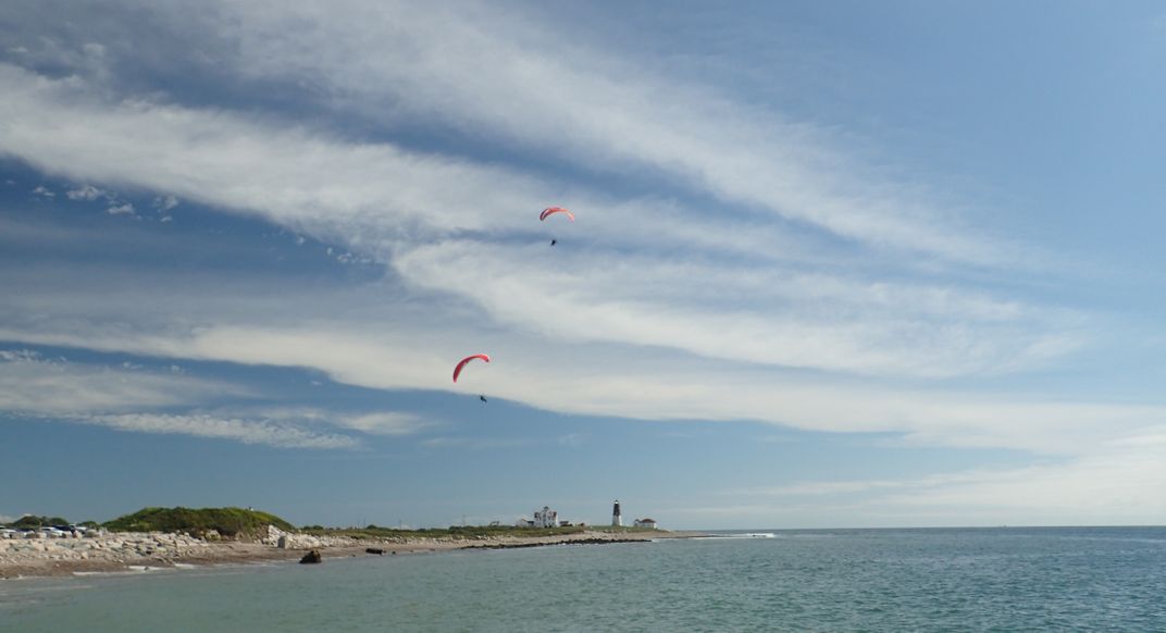 Fly By Light | Smithsonian Photo Contest | Smithsonian Magazine
