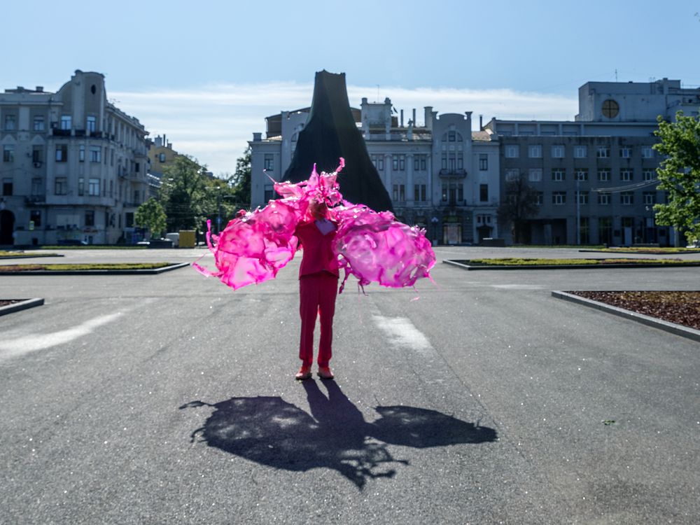 The Bug of Hope | Smithsonian Photo Contest | Smithsonian Magazine