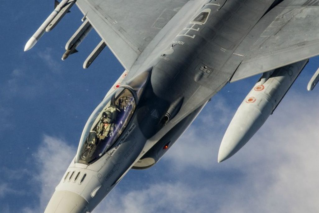 20120810_f16main.jpg