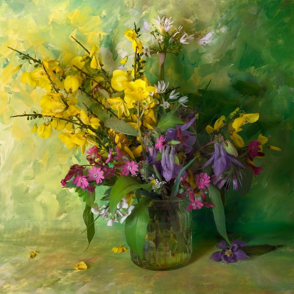 Still life photography of the spring wild flowers.
Coronavirus outbreak stopped many photographers (me included) from exploring nature's beauty spots, though itt could not stop me from photographing nature's beauty even if I cannot travel. I simply made the nature my guest.