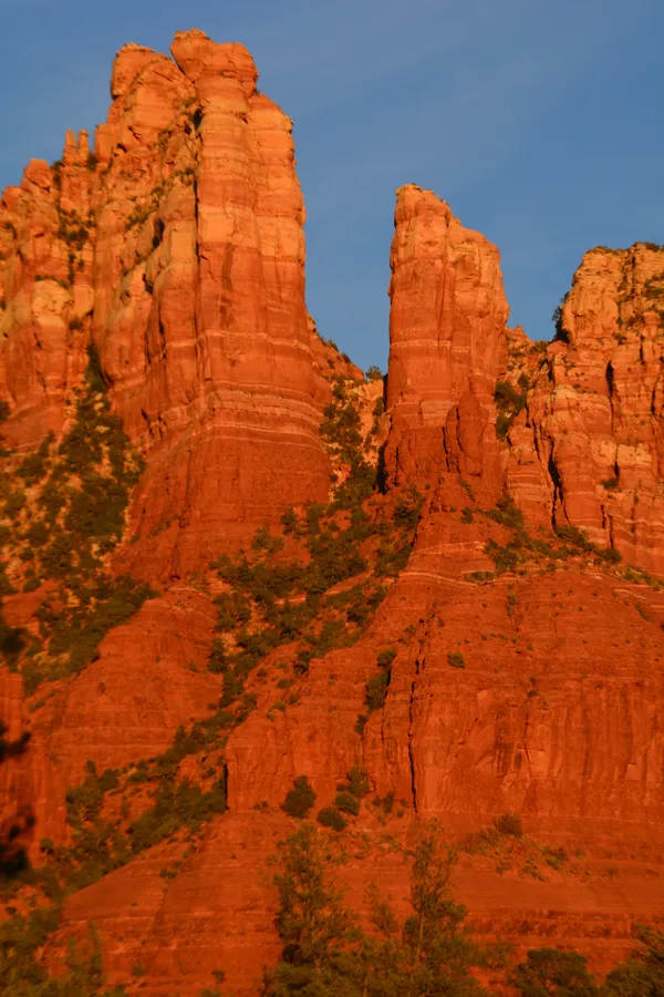 Standing tall red rock pillars thumbnail