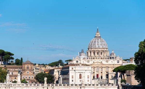 View of Vatican City from Ponte Umberto I thumbnail