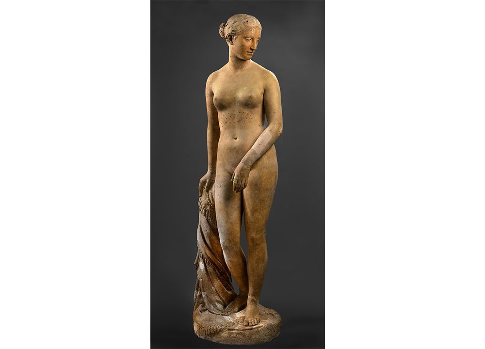 famous greek goddess statues