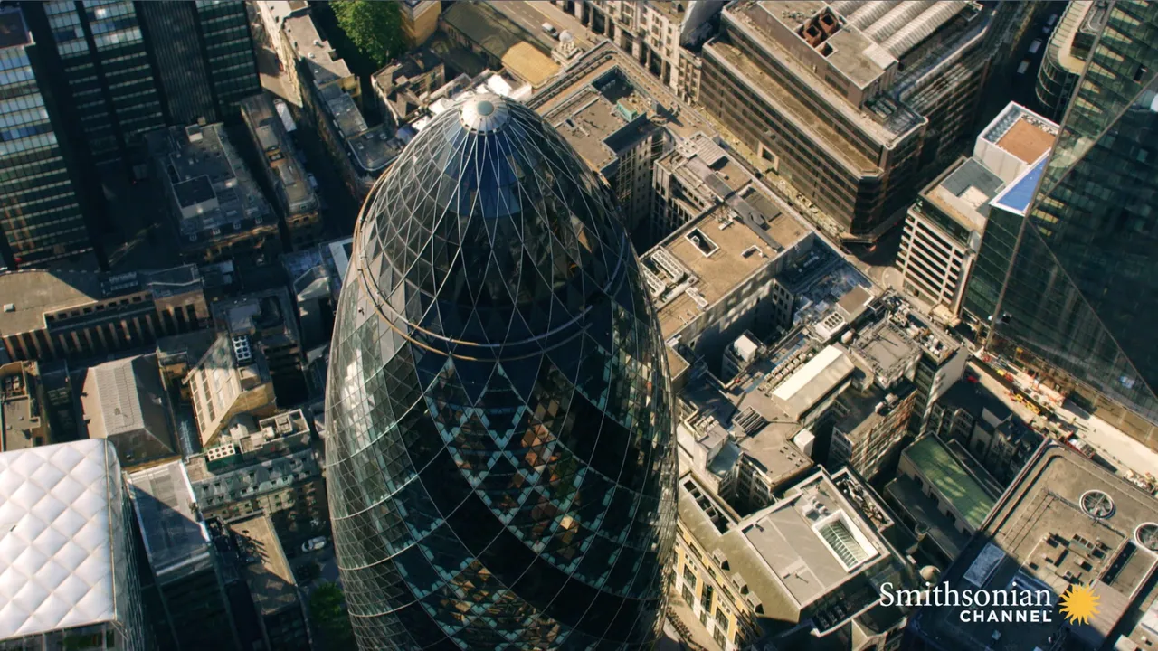 Preview thumbnail for Why London Skyscrapers Are Famous for Their Distinctive Looks