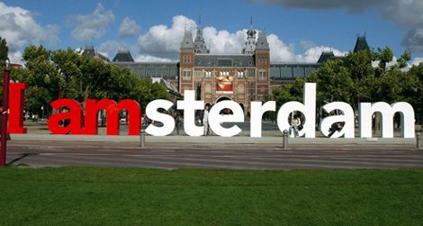 reservering bezoeker Glimlach Rebranding Amsterdam and What It Means to Rebrand a City | Arts & Culture|  Smithsonian Magazine